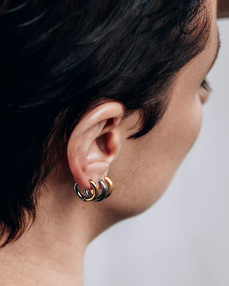 Huguette Gold Tiny Hoops