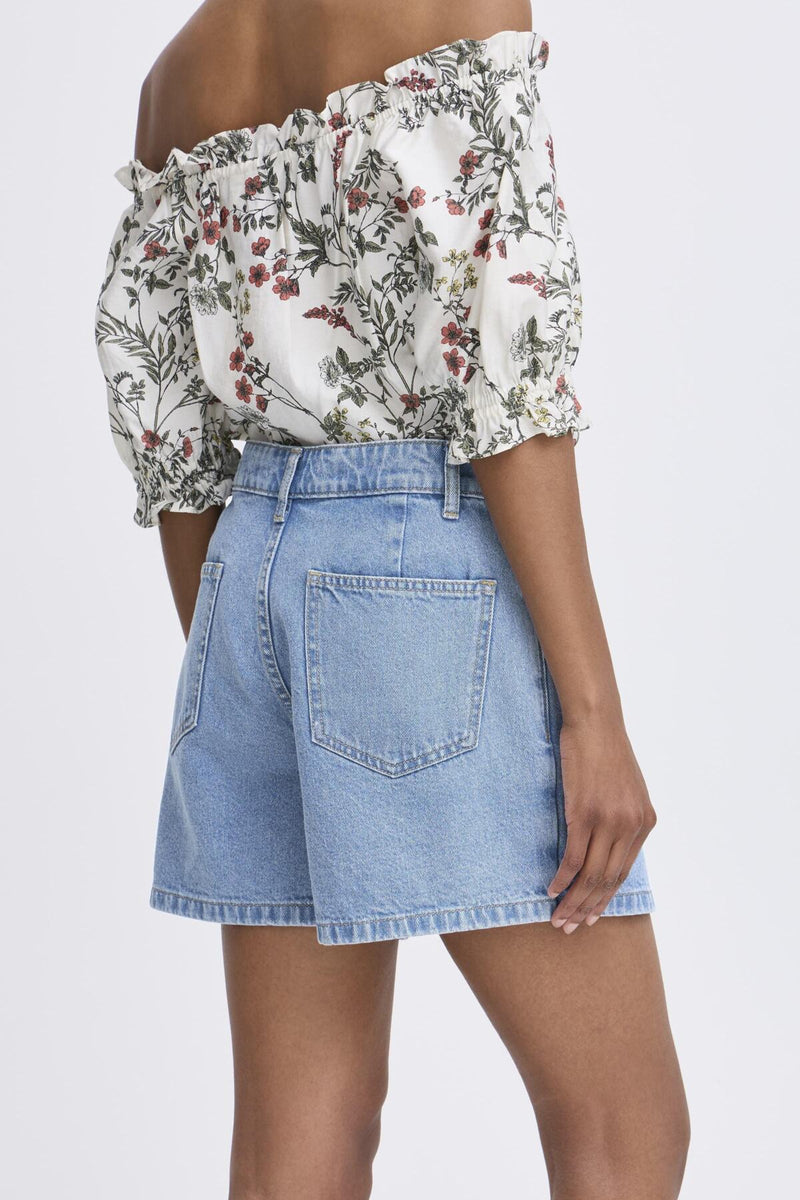 Kallie Skort