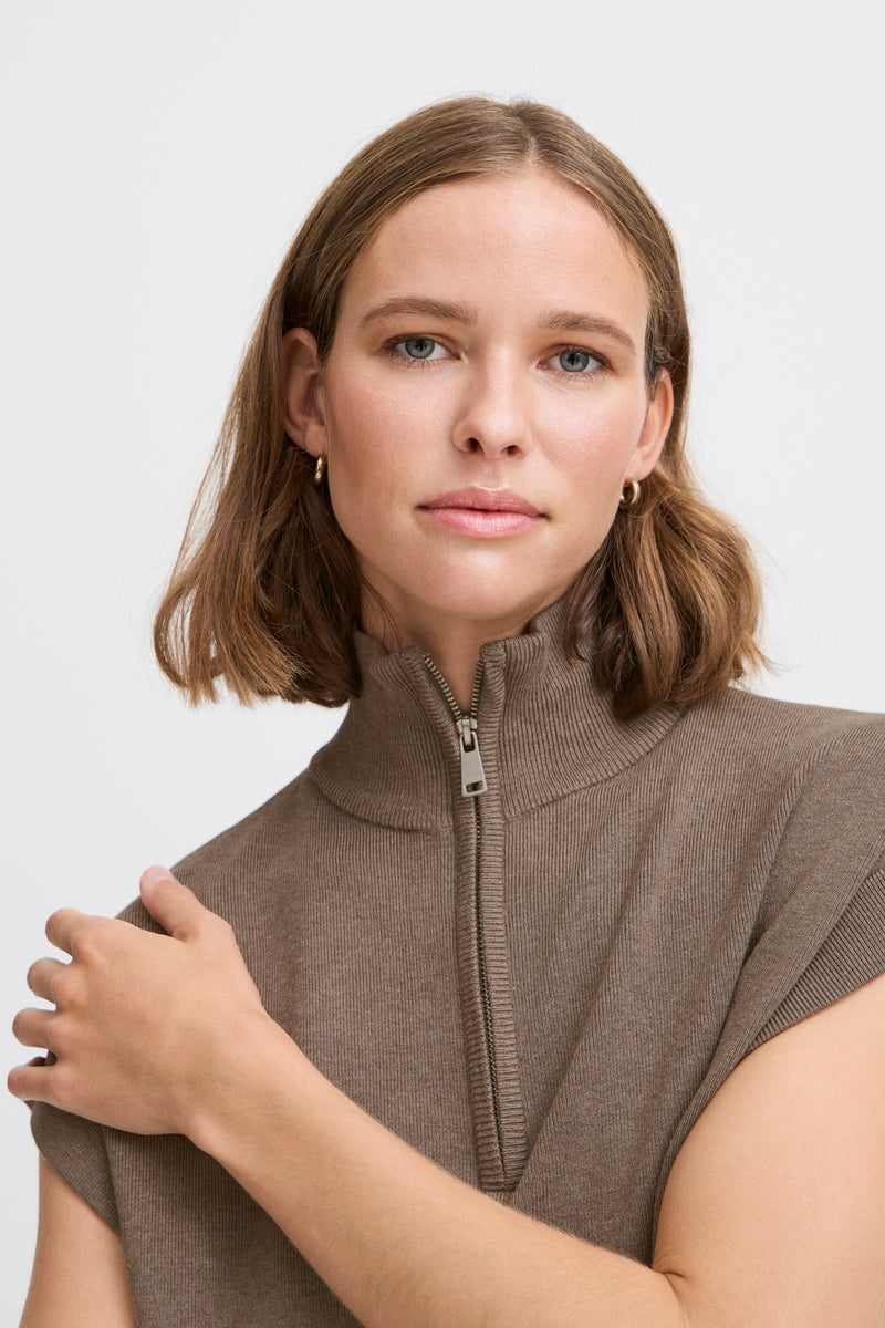 Mmorla Zipper Vest