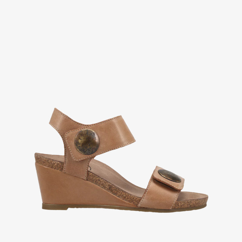 Carousel Heel