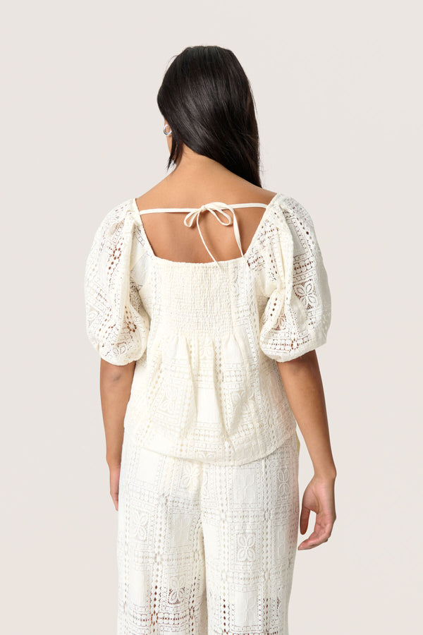 Coopelia Blouse