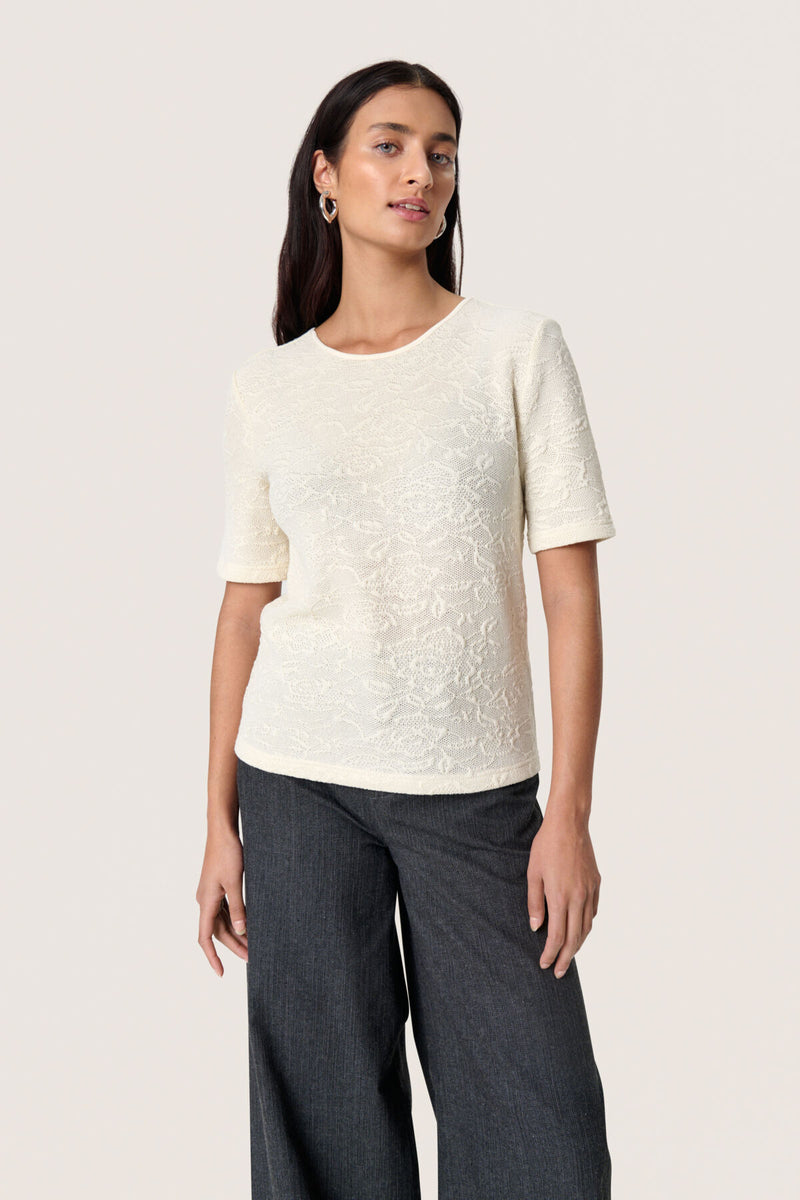 Lupina Claudetta Tee