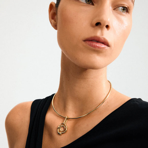 Curl Gold Plated Charm