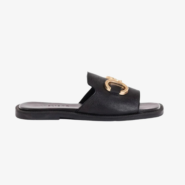 Flynn Sandal