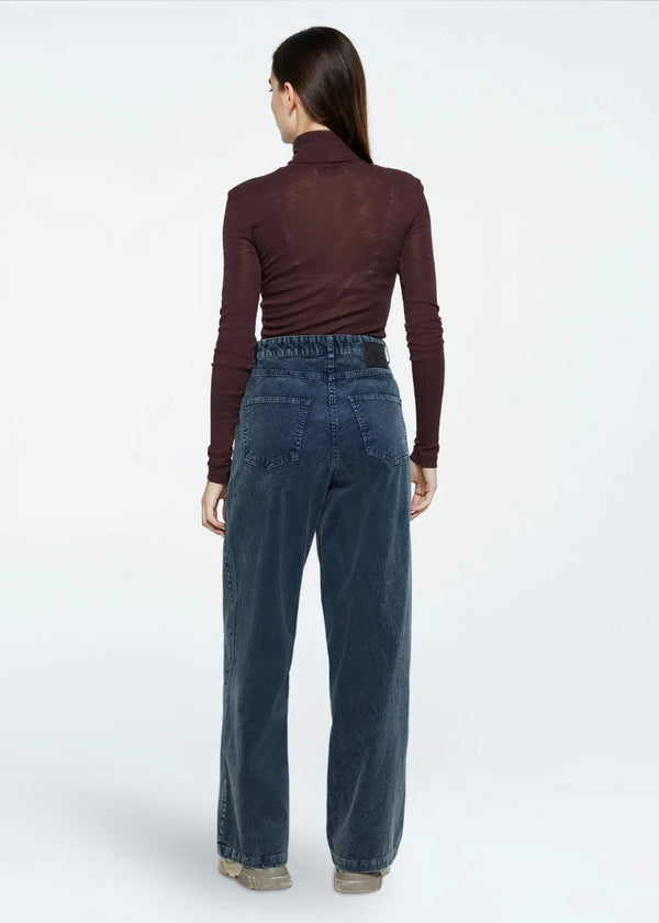 Aiyas Corduroy Pants