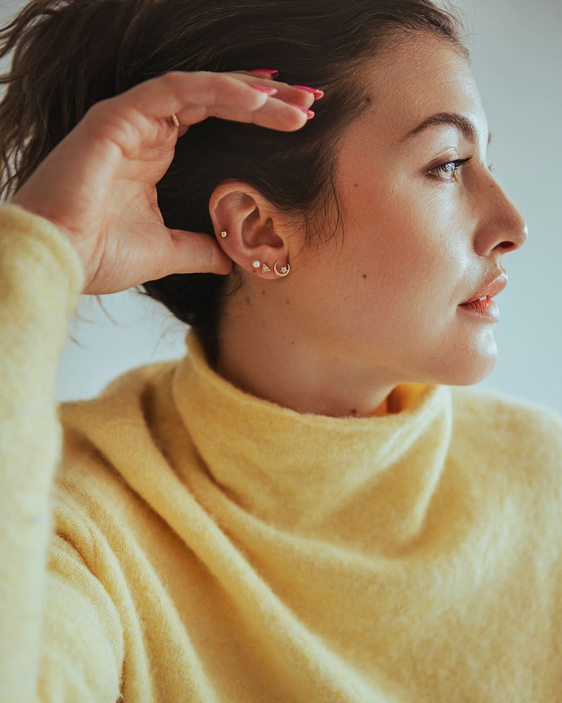 Oranya Gold Studs