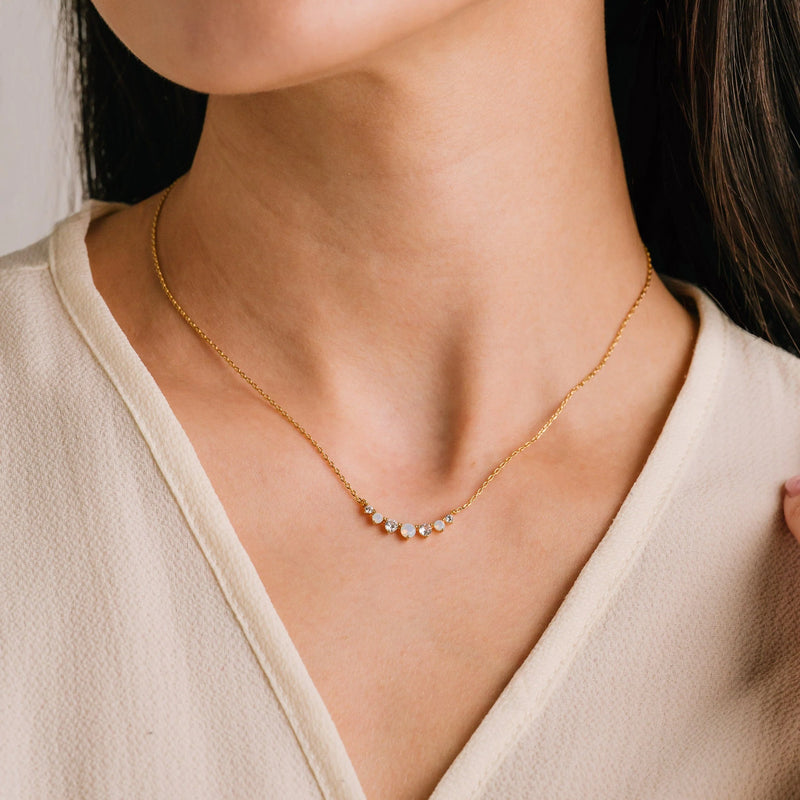 Gold Dewdrop Necklace