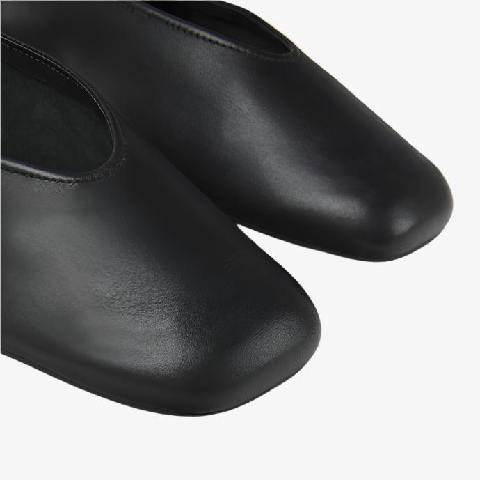 Casi Myra Flat