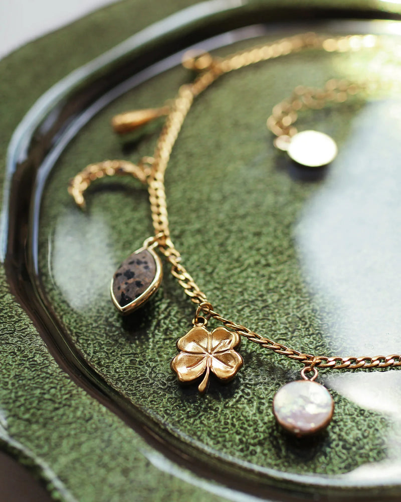 Clover Gold Necklace