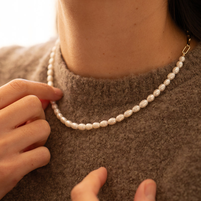 Mini Pearl Necklace
