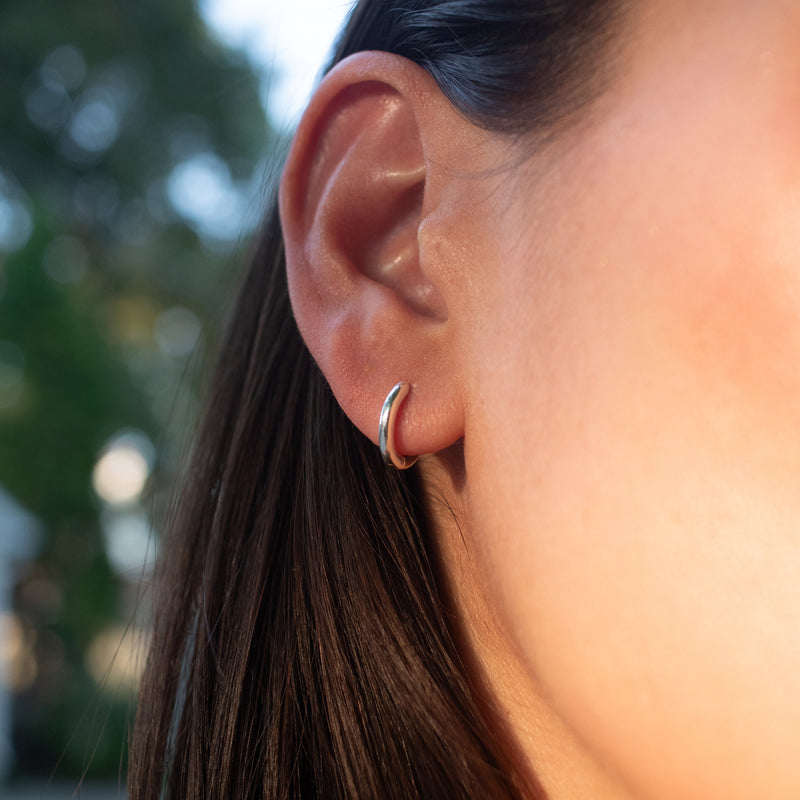 Two Tone Plain Small Rounded Click In Hoops