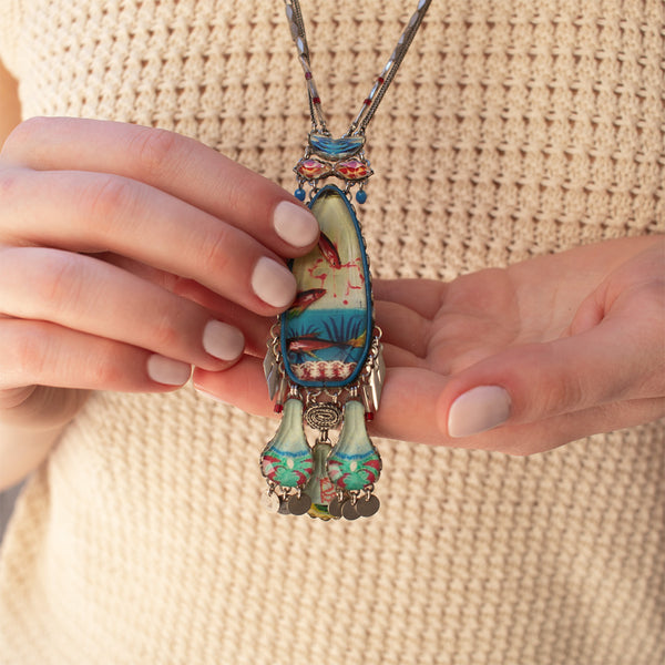 Clear Coast Saffron Necklace