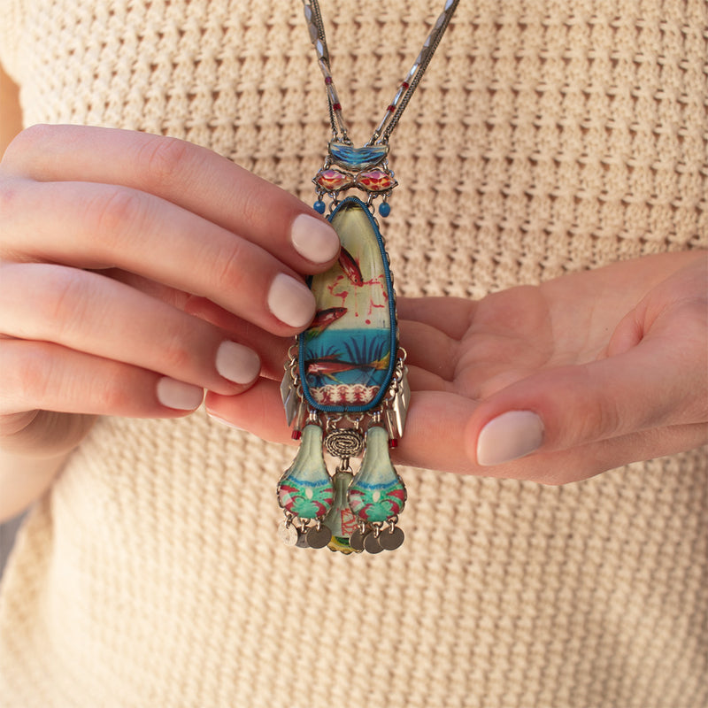 Clear Coast Saffron Necklace