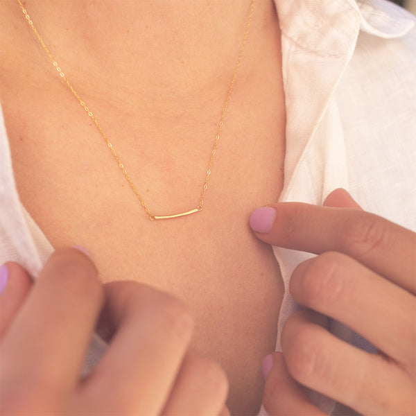 Gold Vermeil Mini Curve Tipis Necklace
