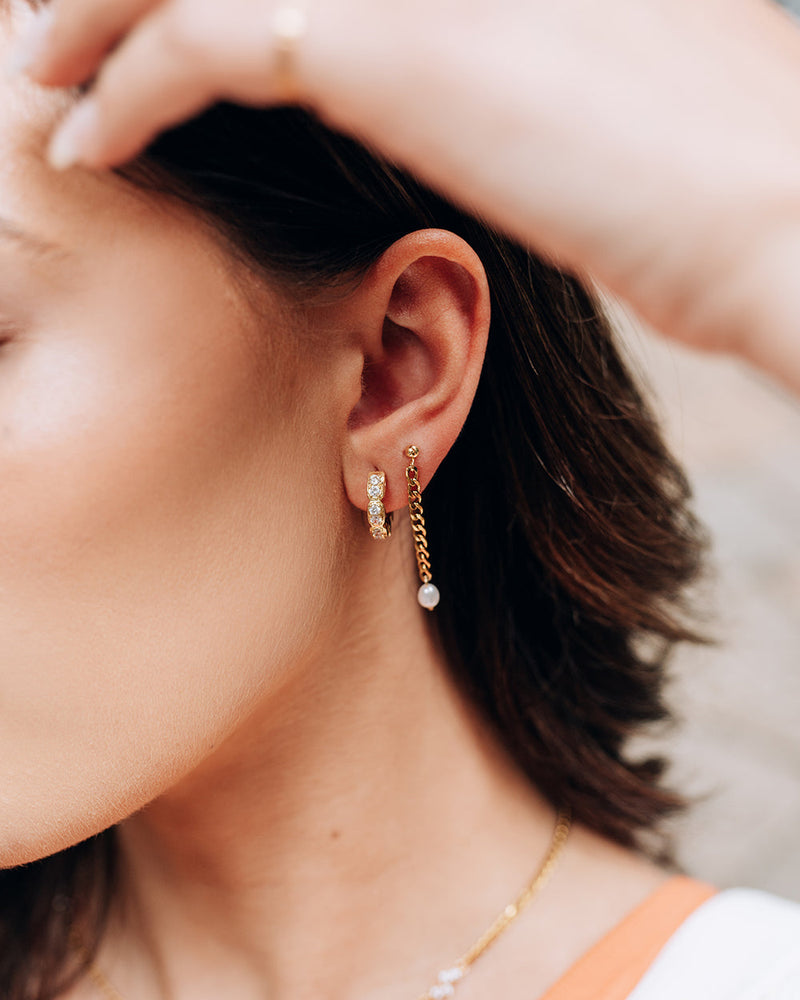 Eperlan Gold Earrings