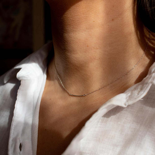 Silver Mini Curve Necklace