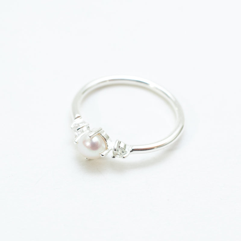Silver Freshwater Pearl & White Sapphire Ring