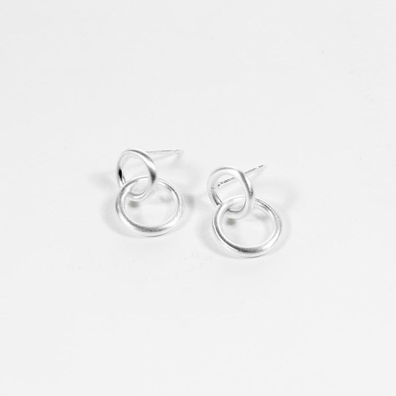 Silver Interlocking Circle Studs