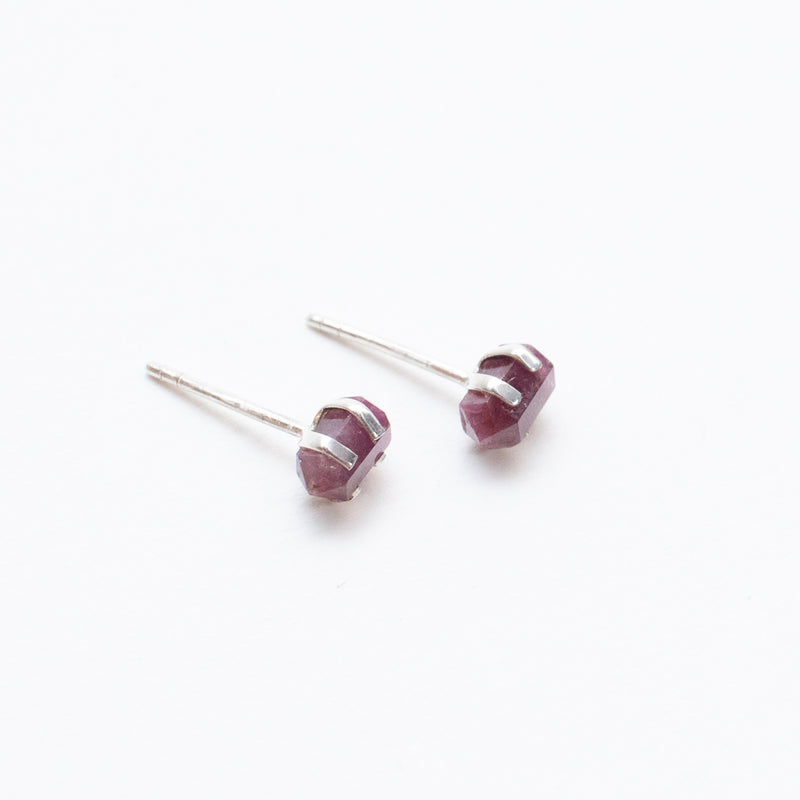 Silver Faceted Tourmaline Claw Studs