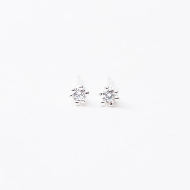 Silver Super Tiny Claw Set Cubic Studs