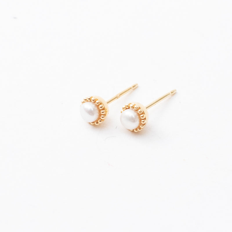 Gold Vermeil Milgrain Edge Freshwater Pearl Studs