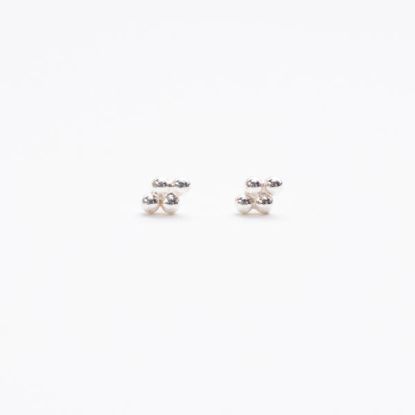 Vana Studs
